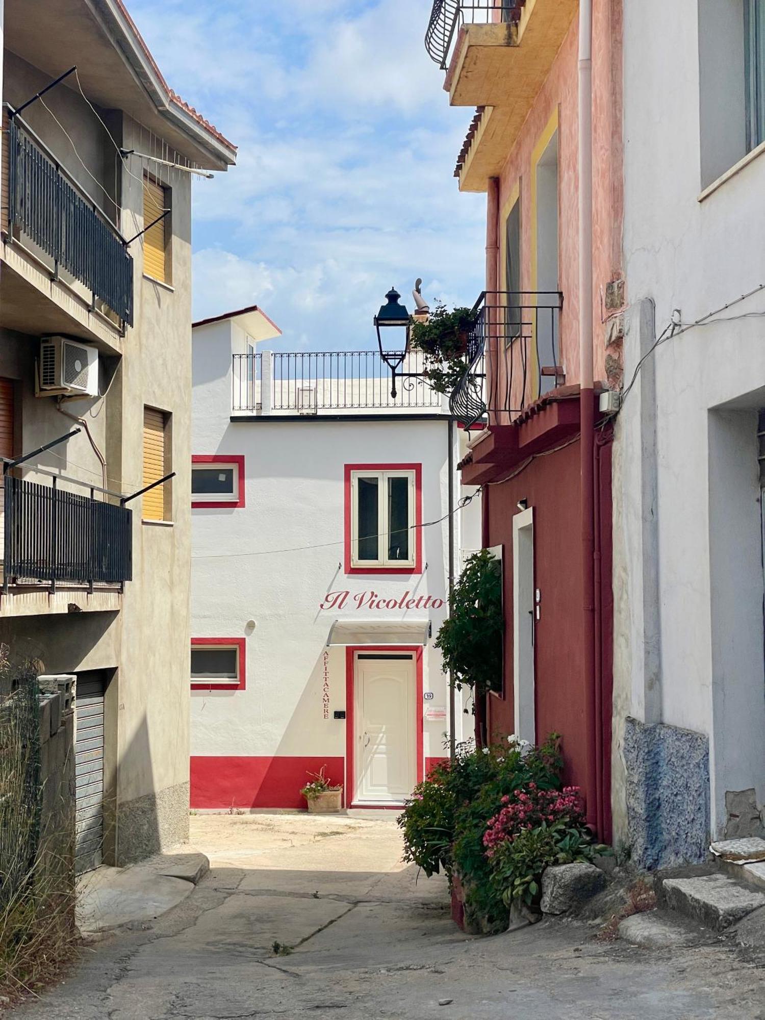 Affittacamere Il Vicoletto Aria Ona Villagrande Strisaili Εξωτερικό φωτογραφία